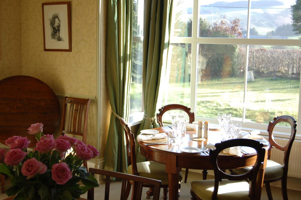 The Old Vicarage Dolfor Hotel Newtown  Buitenkant foto